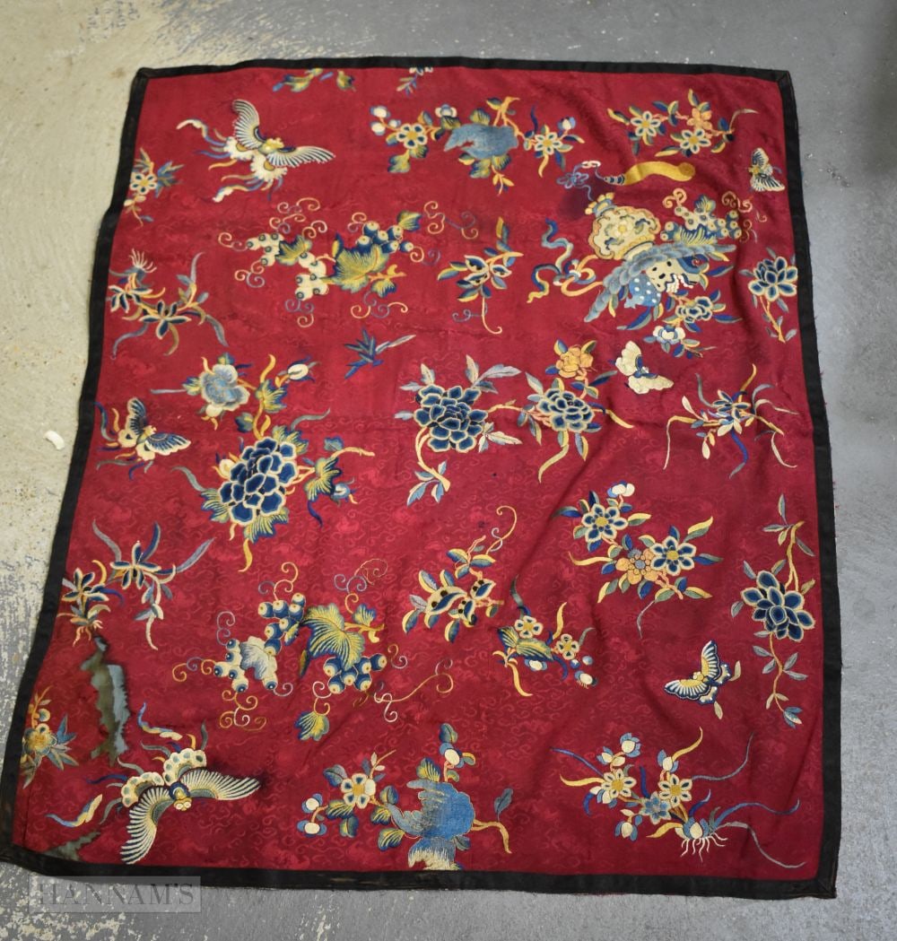 A CHINESE QING DYNASTY RED SILK EMBROIDERED PANEL. 80 cm x 90 cm. (1 of 7)
