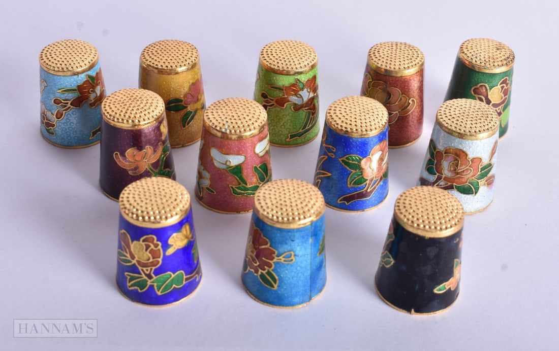 CHINESE CLOISONNE ENAMEL THIMBLES. 2.5 cm x 2 cm. (12) (1 of 3)