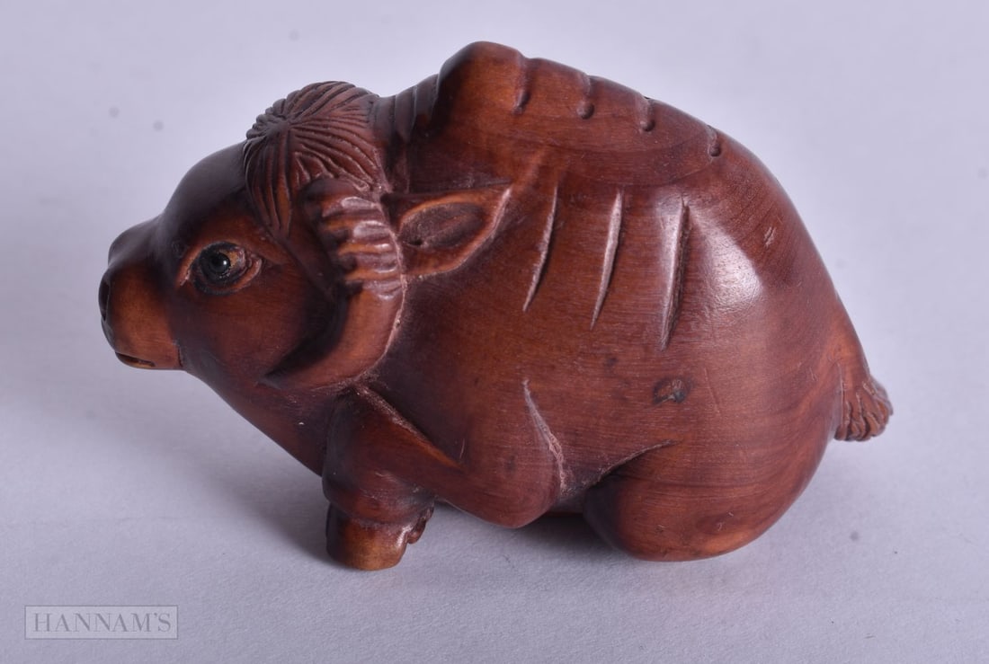 A JAPANESE WOOD RAM. 6.25 cm x 4 cm.: A JAPANESE WOOD RAM. 6.25 cm x 4 cm.