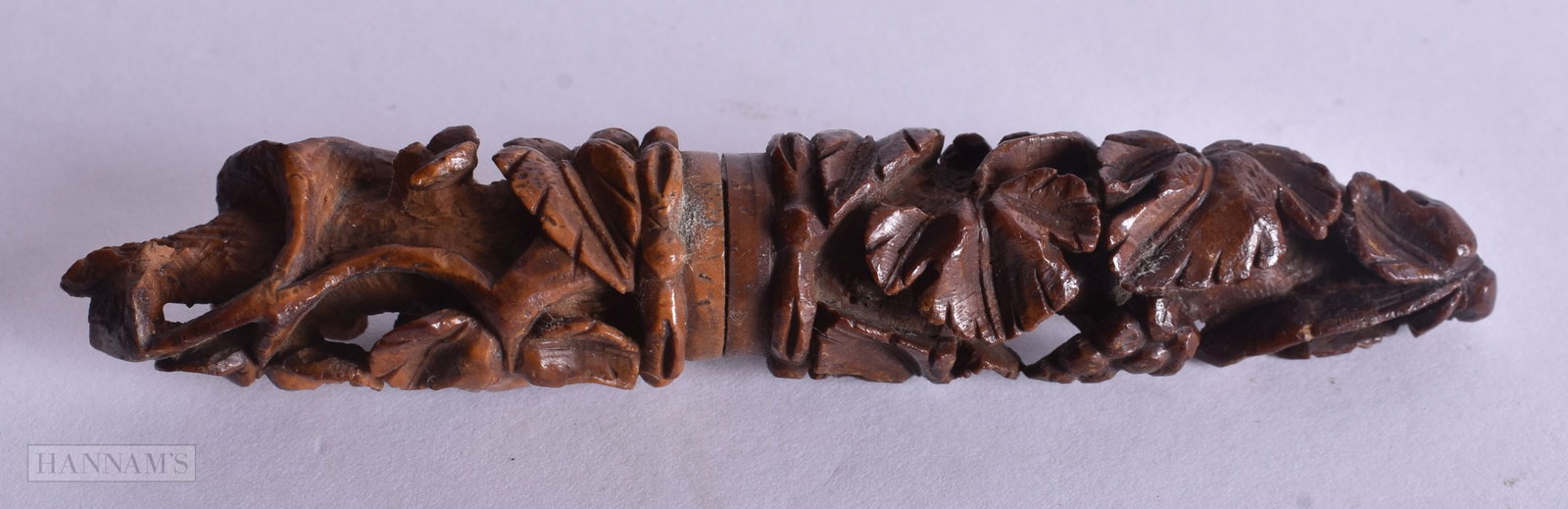 AN ANTIQUE TREEN WOOD NEEDLE CASE. 9.75 cm long. (1 of 3)