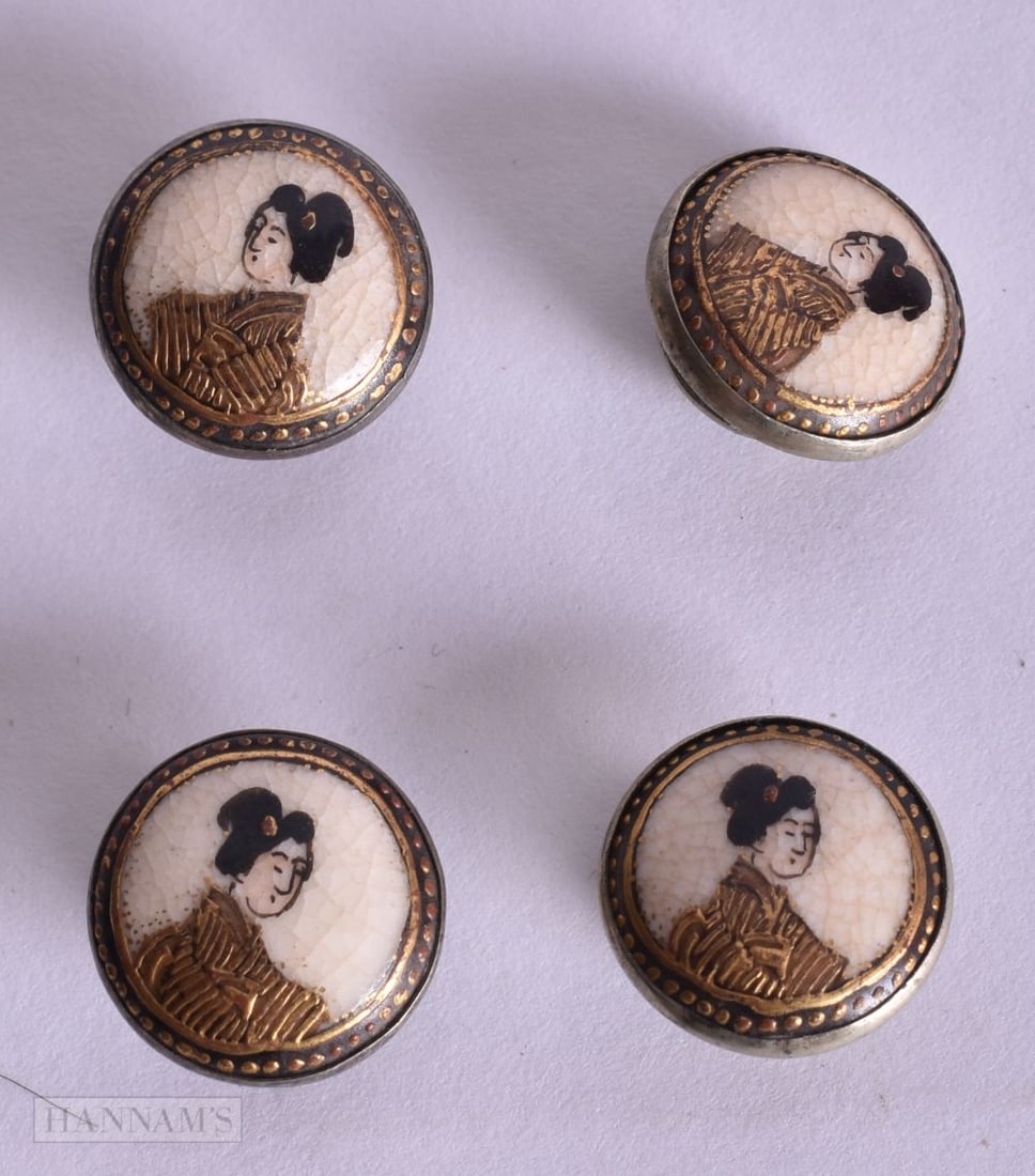 FOUR JAPANESE SATSUMA STUDS. 1.25 cm wide. (4) (1 of 2)