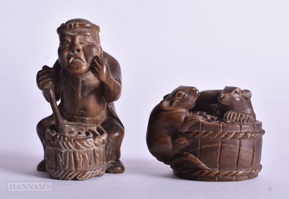 TWO JAPANESE WOOD NETSUKES. 4 cm x 3 cm. (2) (1 of 3)