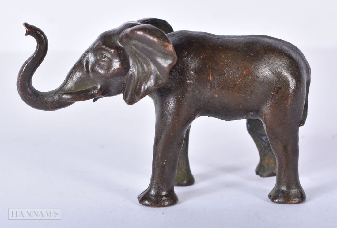 A JAPANESE BRONZE HORSE. 8.75 cm x 5.25 cm.: A JAPANESE BRONZE HORSE. 8.75 cm x 5.25 cm.