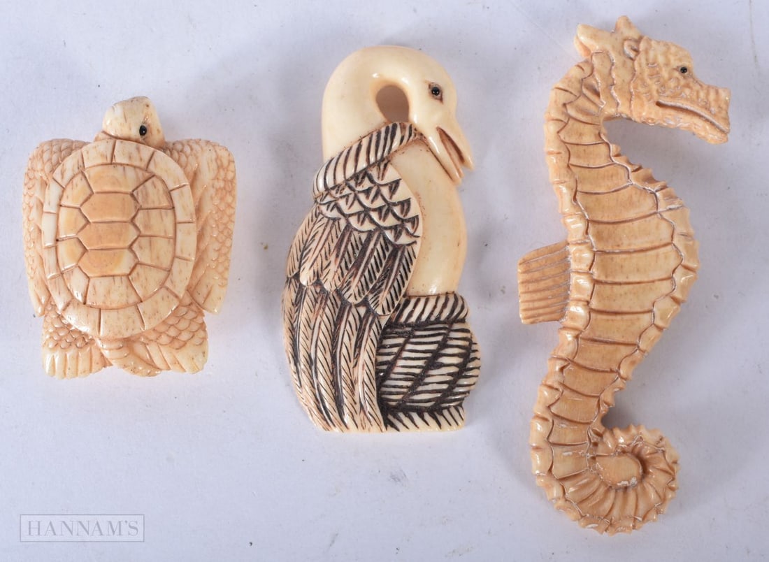 THREE CHINESE BONE CARVINGS. 8.25 cm x 3 cm. (3): THREE CHINESE BONE CARVINGS. 8.25 cm x 3 cm. (3)