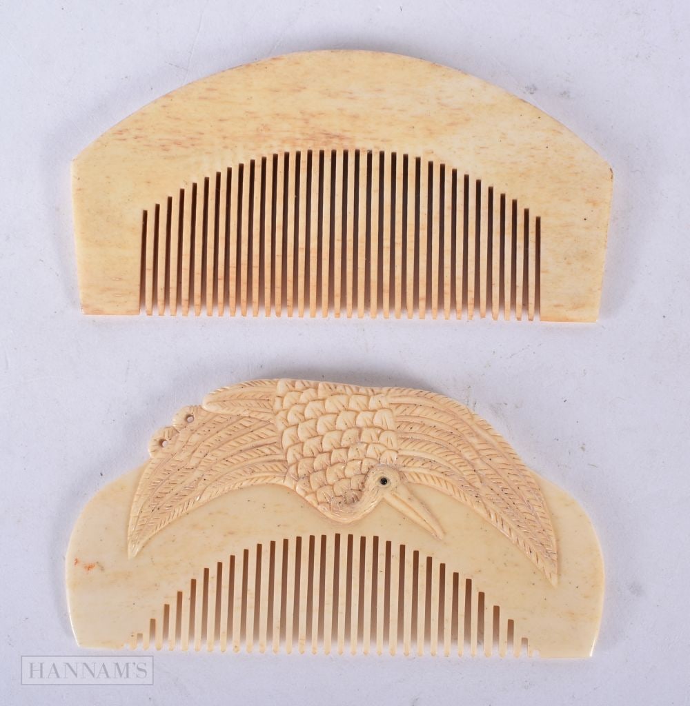 TWO CHINESE BONE COMBS. 9 cm x 4.5 cm. (2): TWO CHINESE BONE COMBS. 9 cm x 4.5 cm. (2)