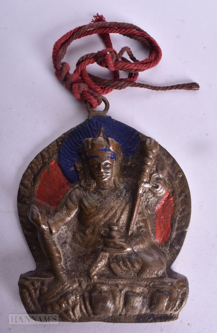 A TIBETAN BRONZE BUDDHA PLAQUE. 12 cm x 9.5 cm. (1 of 2)