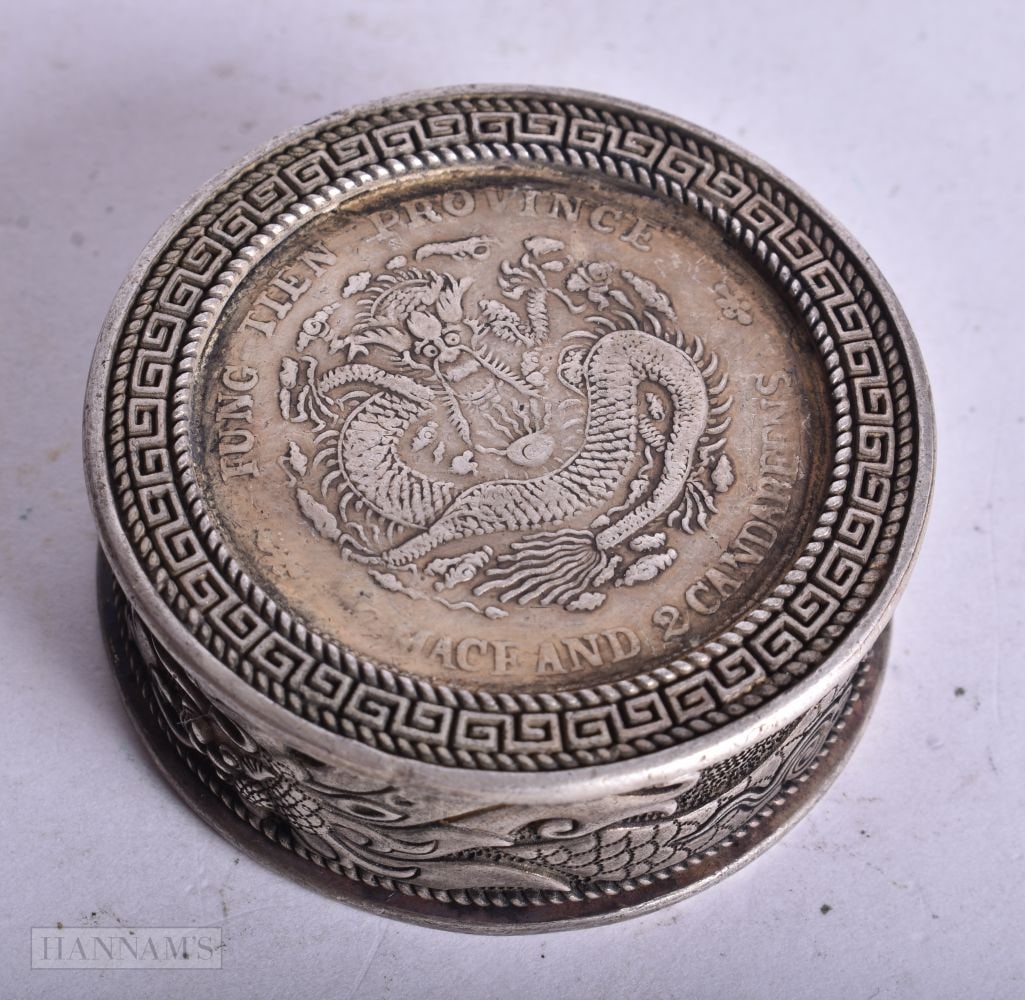 A CHINESE WHITE METAL BOX. 120 grams. 5 cm wide. (1 of 4)