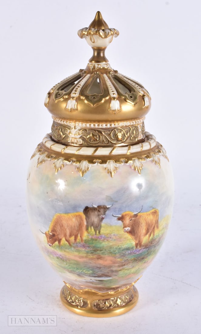 A ROYAL WORCESTER POT POURRI AND COVER by Townsend. 24 cm high. (1 of 5)