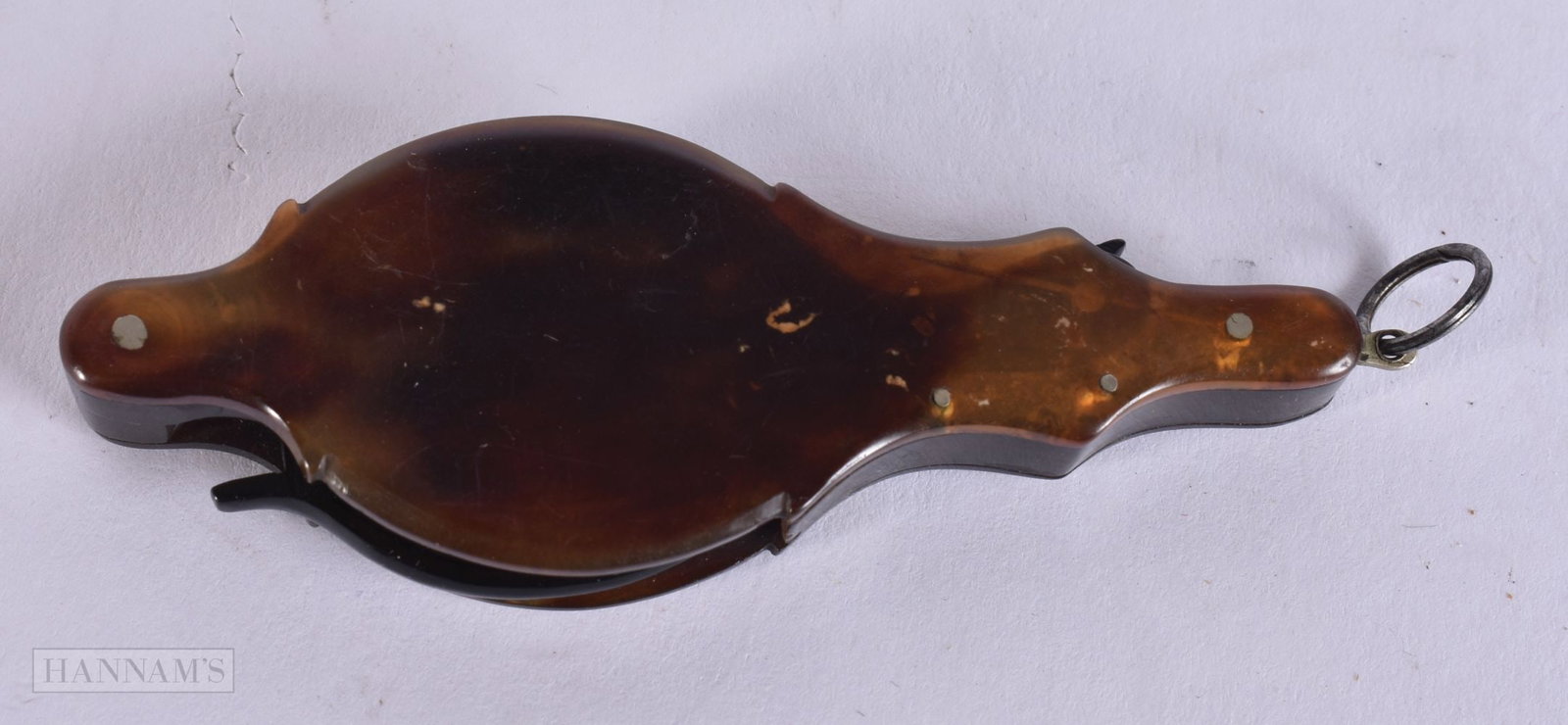 A PAIR OF TORTOISESHELL LORGNETTES. 14 cm x 8 cm. (1 of 2)