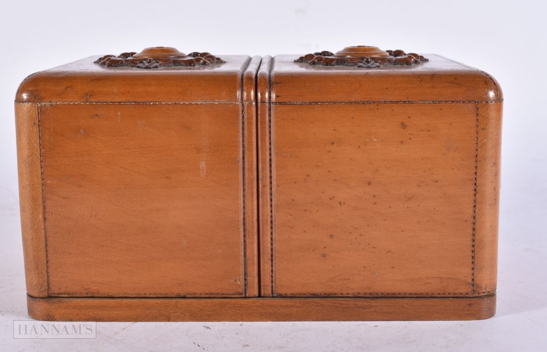 AN UNUSUAL ANTIQUE CONTINENTAL SLIDING CARD BOX. 18 cm x 12 cm. (1 of 5)