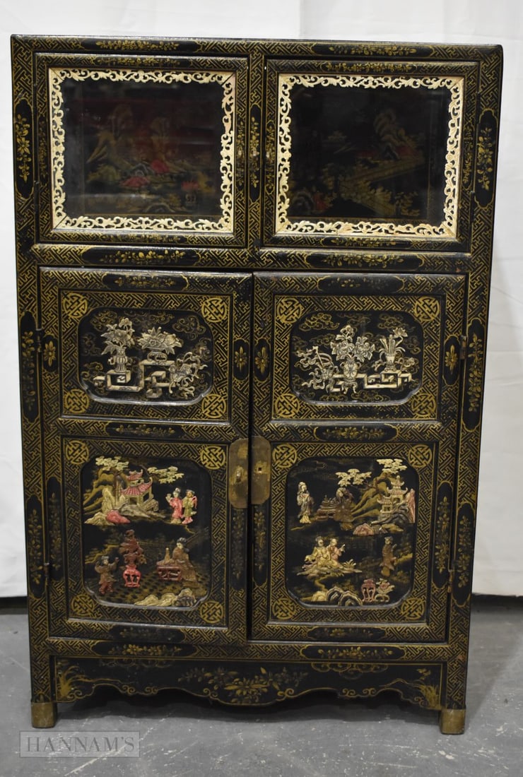AN UNUSUAL 19TH CENTURY CHINESE LACQUERED WOOD AND BONE DISPLAY CABINET Late Qing. 101 cm x 64 cm x (1 of 11)