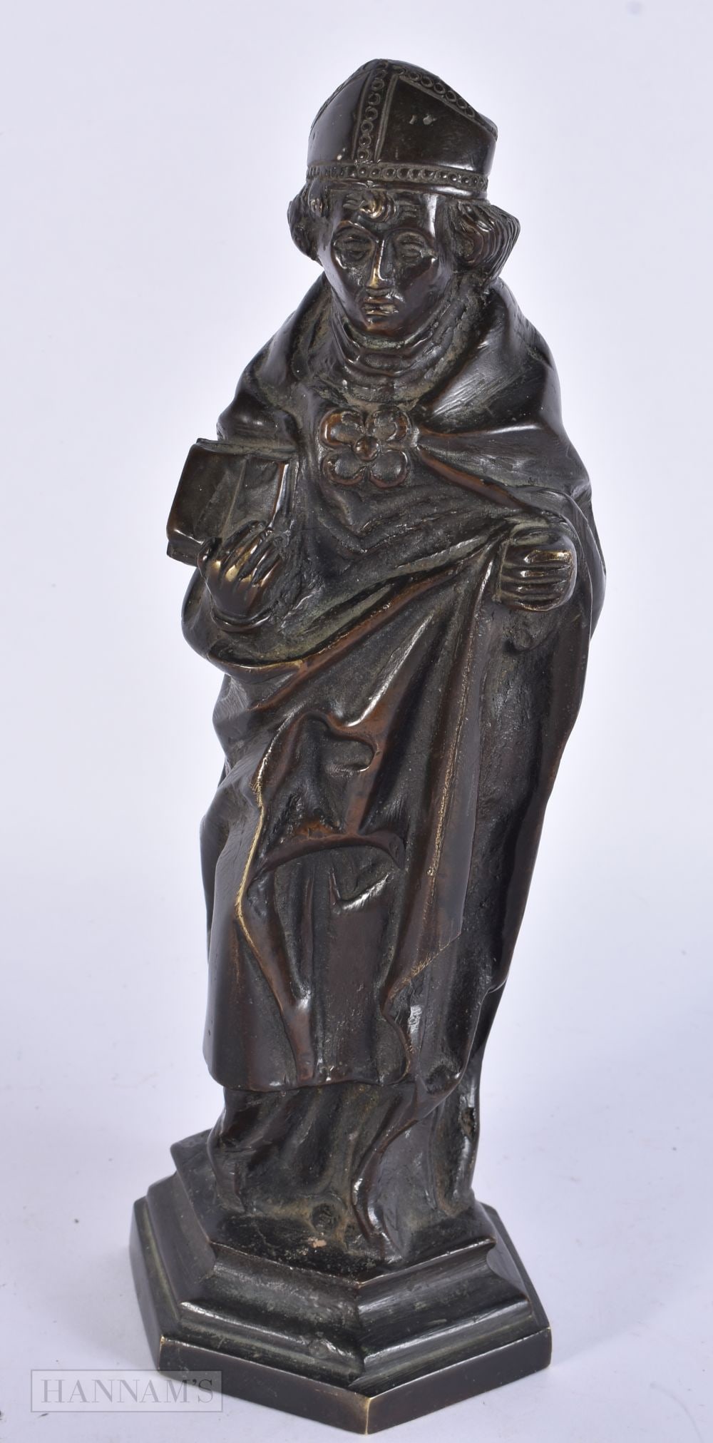 A 17TH/18TH CENTURY EUROPEAN BRONZE FIGURE OF A STANDING SAINT. 26 cm high.: A 17TH/18TH CENTURY EUROPEAN BRONZE FIGURE OF A STANDING SAINT. 26 cm high.