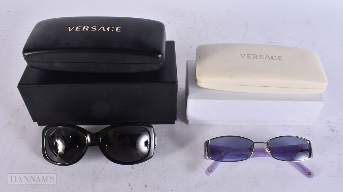 Versace Sunglasses Boxed & Cased Y2K Purple Frames. (2) (1 of 2)