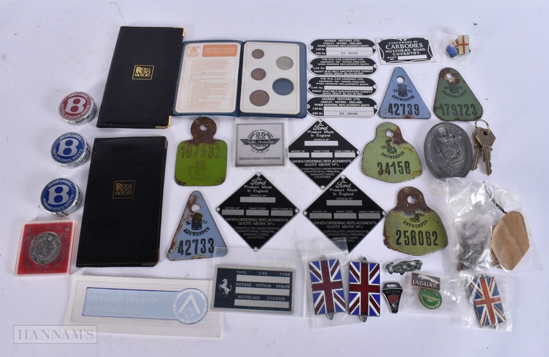 A COLLECTION OF AUTOMOBILIA ITEMS including badges, plaques etc. (qty) (1 of 7)
