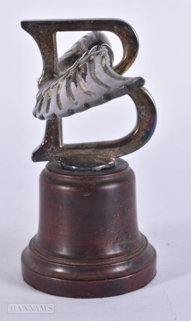 A BENTLEY WINGED 'B' CAR MASCOT. 14 cm x 18 cm. (1 of 5)