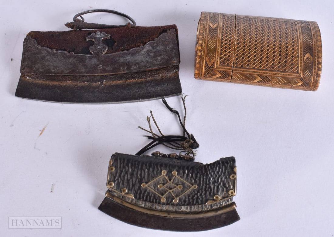 A FINE ANTIQUE PRISONER OF WAR STRAW BOX together with two Eastern tools. (3) (1 of 6)