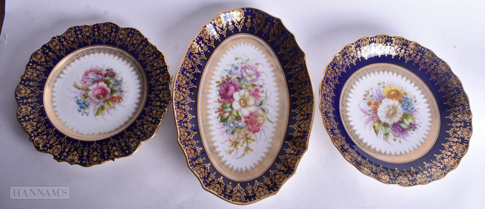Copeland set of three pieces of finely decorated porcelain well painted under a gilt border and a da (1 of 5)
