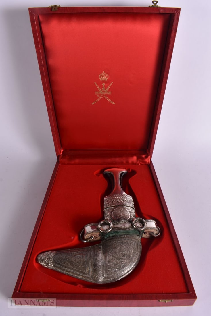 A LARGE MIDDLE EASTERN WHITE METAL JAMBIYA DAGGER. Dagger 34 cm x 20 cm. (1 of 3)