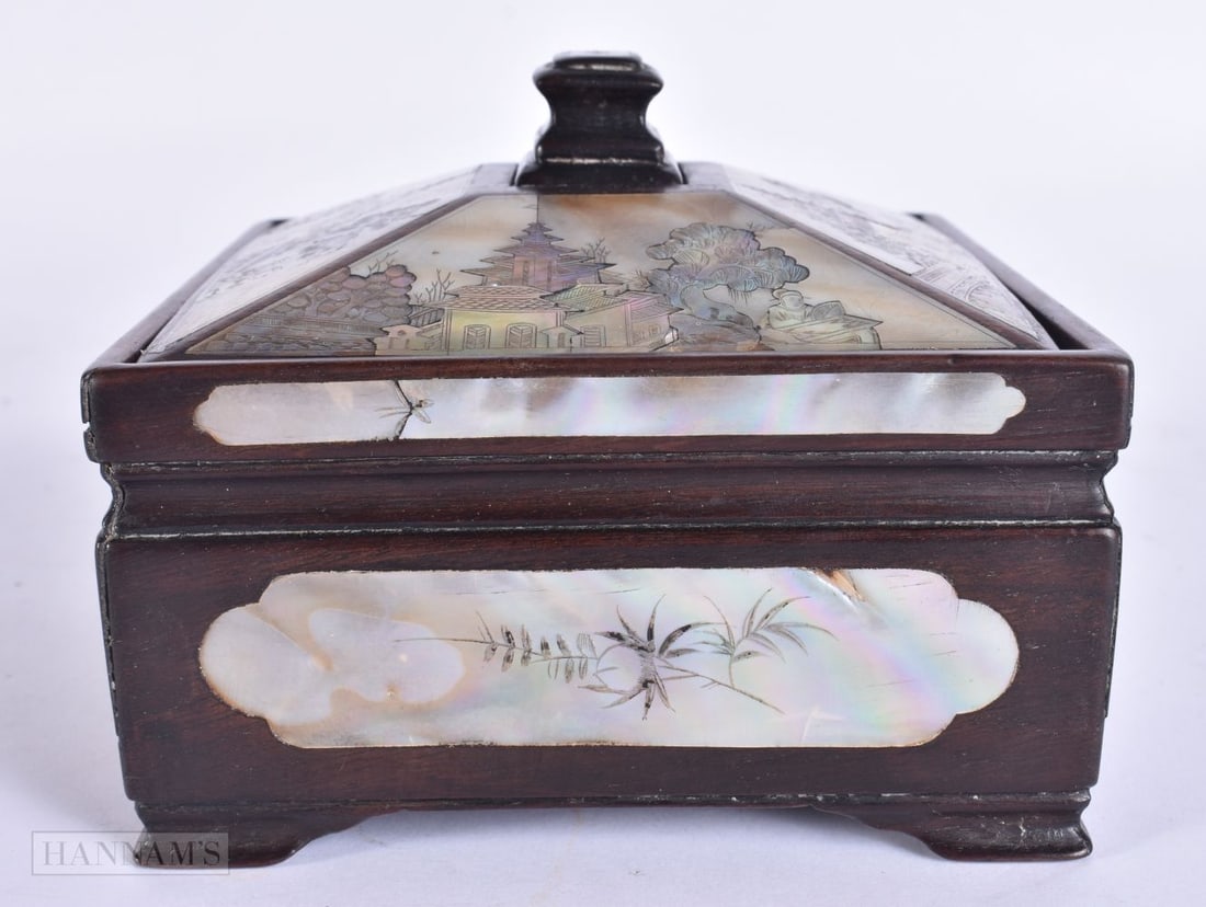 A 19TH CENTURY CHINESE CARVED HARDWOOD MOTHER OF PEARL INLAID BOX AND COVER Qing. 12.5 cm x 12.5 cm. (1 of 4)