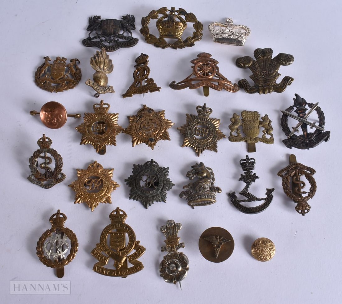 ASSORTED MILITARY CAP BADGES. 236 grams. 6 cm x 4.75 cm. (1 of 6)