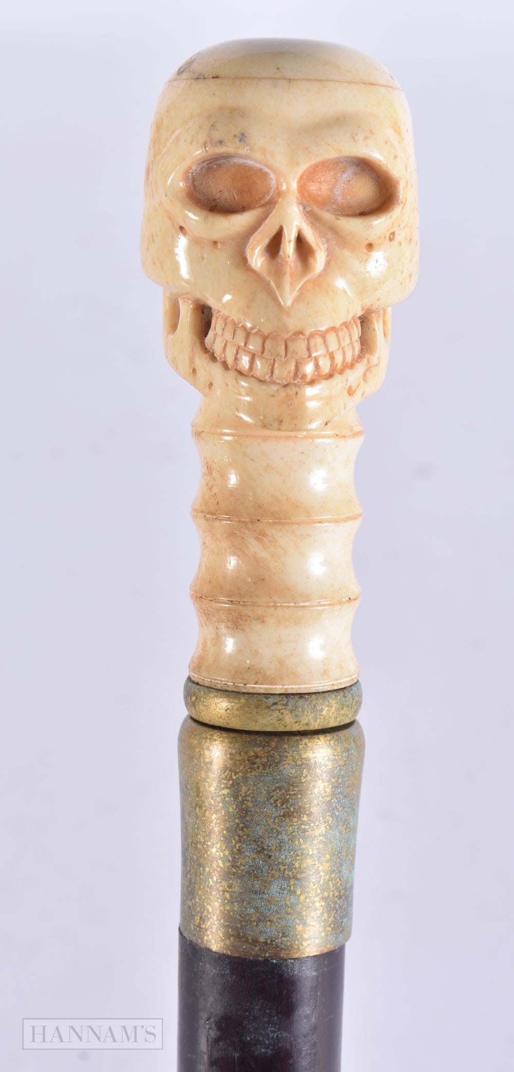 A CARVED BONE WALKING CANE. 90 cm long.: A CARVED BONE WALKING CANE. 90 cm long.