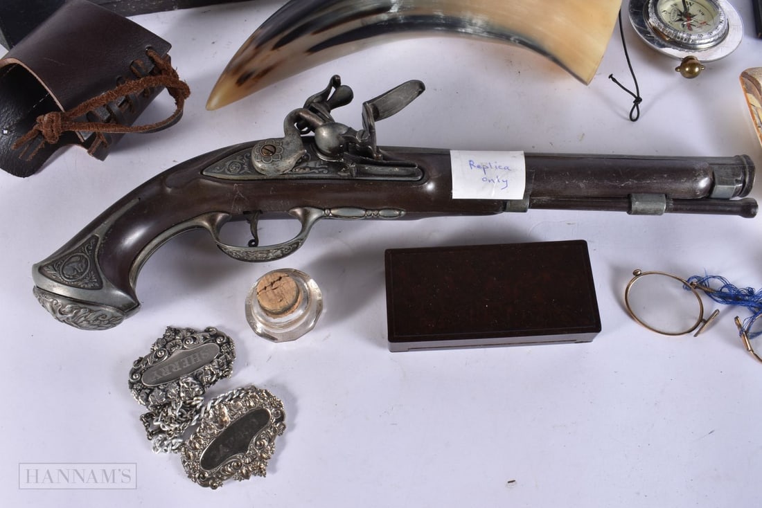 ASSORTED COLLECTABLES. (qty) - 2