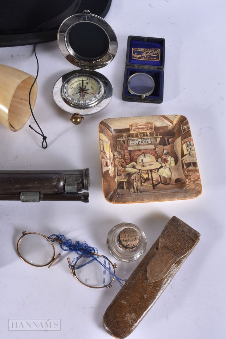 ASSORTED COLLECTABLES. (qty) - 4