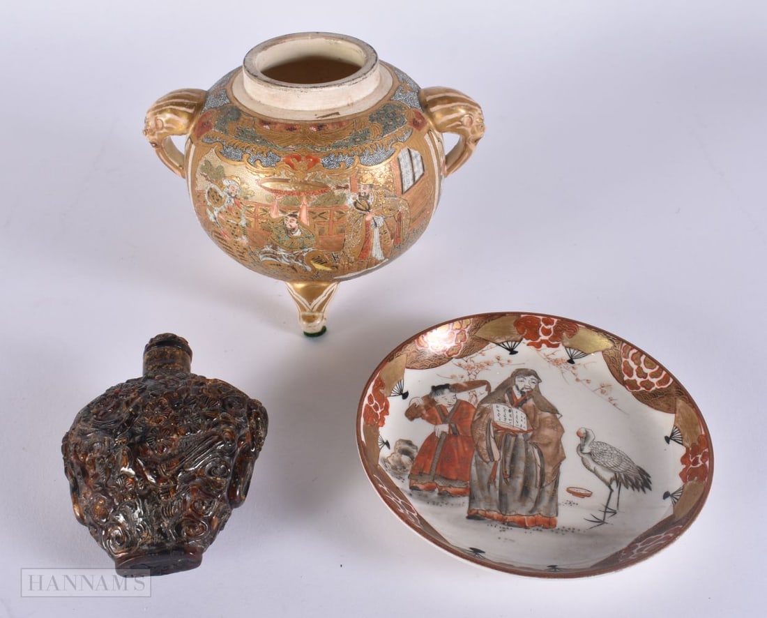 A 19TH CENTURY CHINESE AMBER SNUFF BOTTLE AND STOPPER Late Qing, together with a satsuma koro & Kuta (1 of 9)