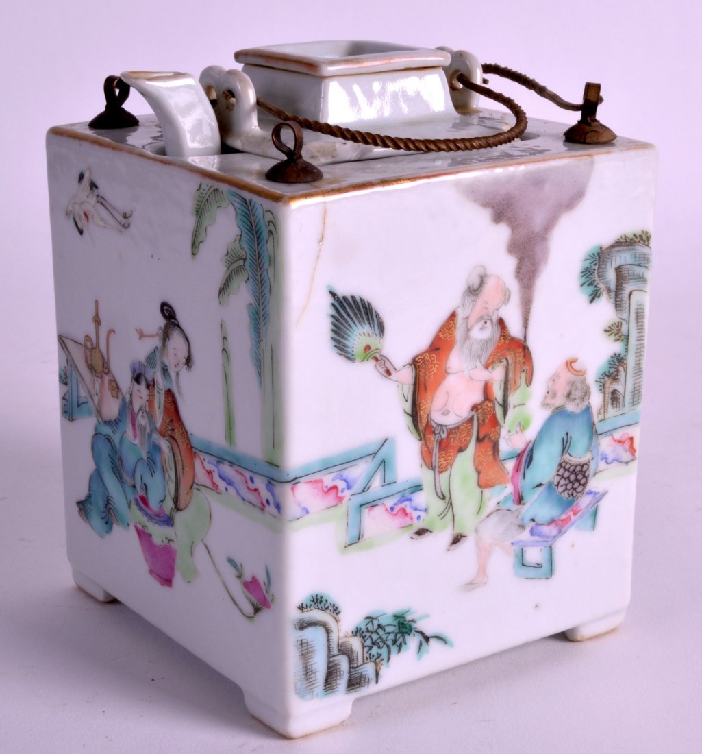 A 19TH CENTURY CHINESE FAMILLE ROSE SQUARE FORM TEAPOT (1 of 3)
