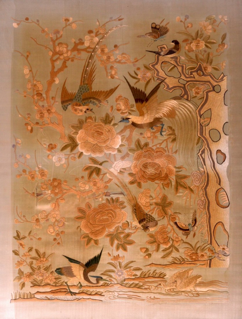 A GOOD EARLY 20TH CENTURY CHINESE FRAMED SILKWORK PANEL (1 of 1)