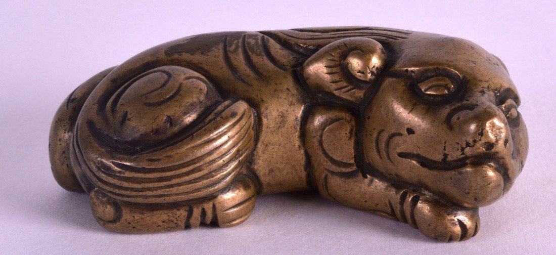 A LOVELY CHINESE QING DYNASTY BRONZE SCROLL WEIGHT in (1 of 3)