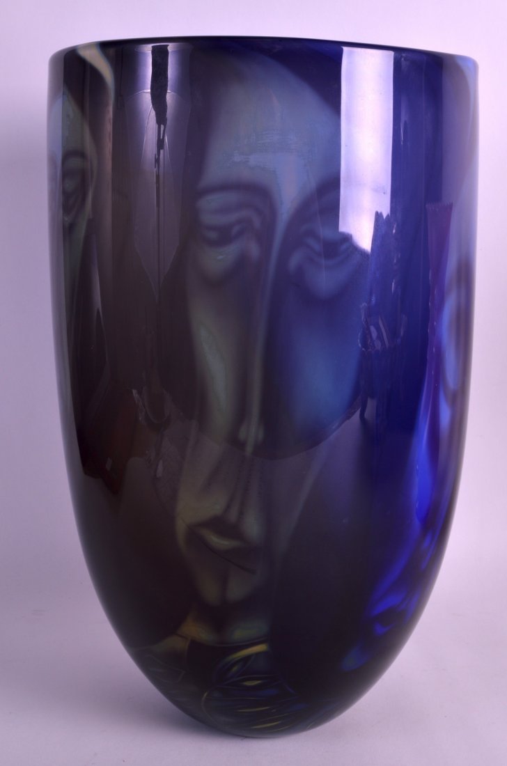 JOHN FORD (C1988) A lovely Graal glass abstract vase,: JOHN FORD (C1988) A lovely Graal glass abstract vase, wonderfully decorated with elongated faces around the body. 13.5ins high.