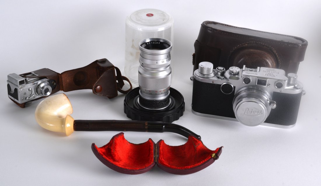 A GOOD ERNST LEITZ LEICA CAMERA No. 441995, together (1 of 1)