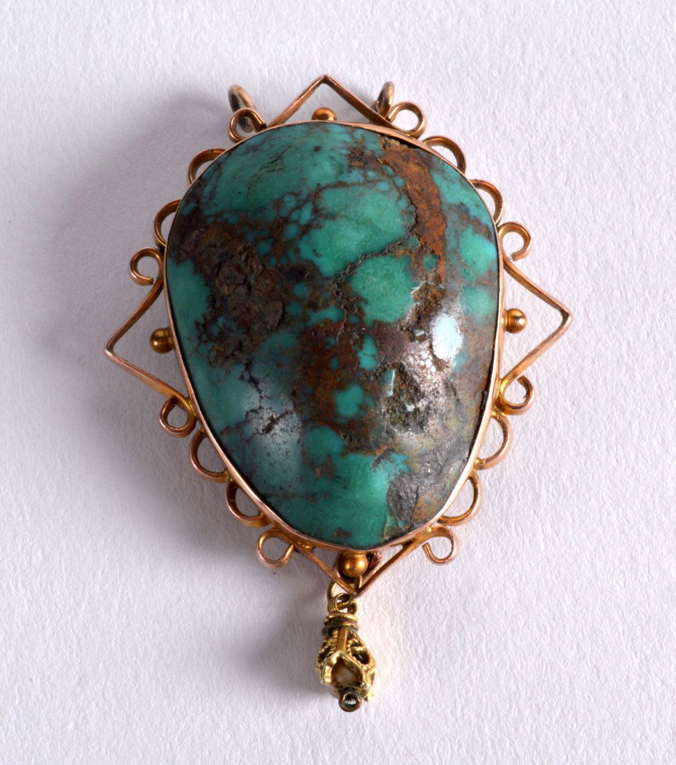 A LARGE 1940S YELLOW GOLD AND NATURAL TURQUOISE (1 of 1)