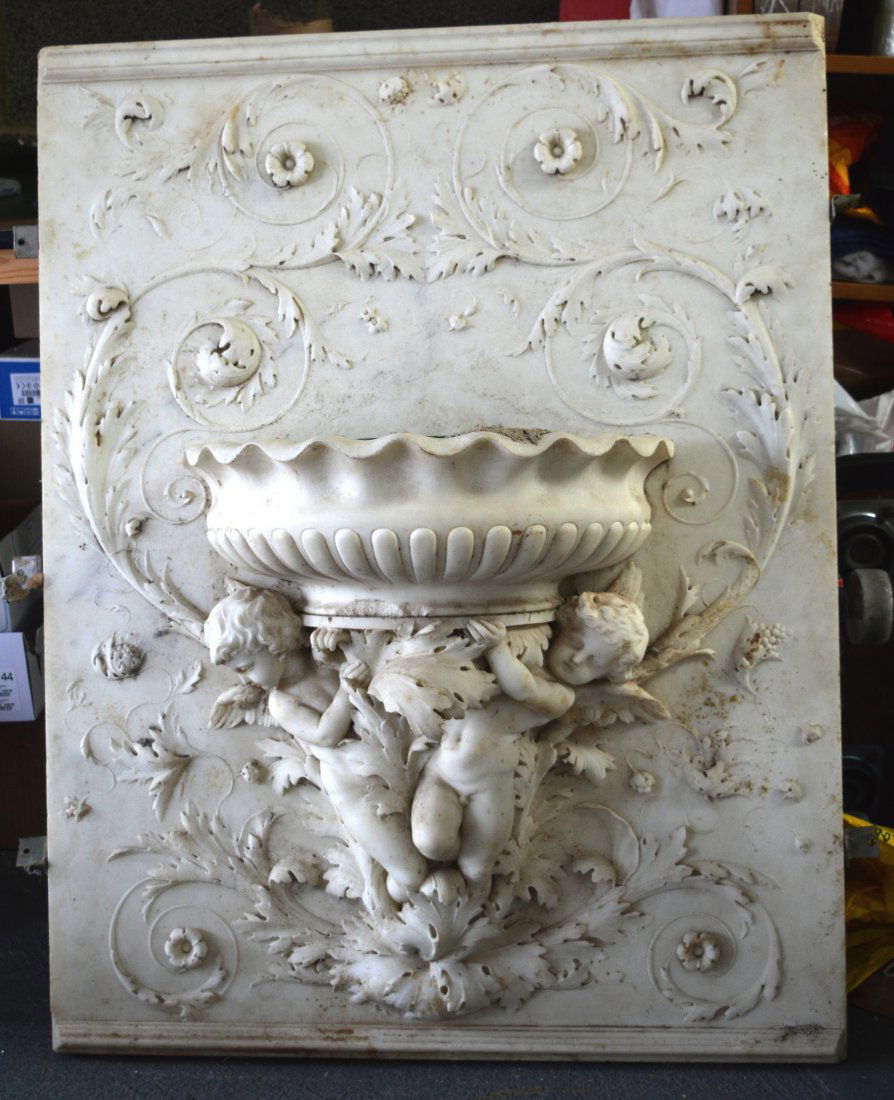 A LOVELY LARGE MID 19TH CENTURY ITALIAN WHITE MARBLE (1 of 1)