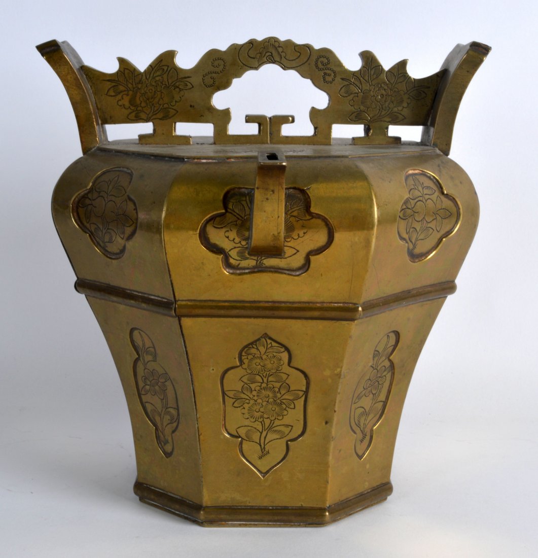 AN UNUSUAL LATE 19TH CENTURY CHINESE BRASS TEAPOT of (1 of 3)