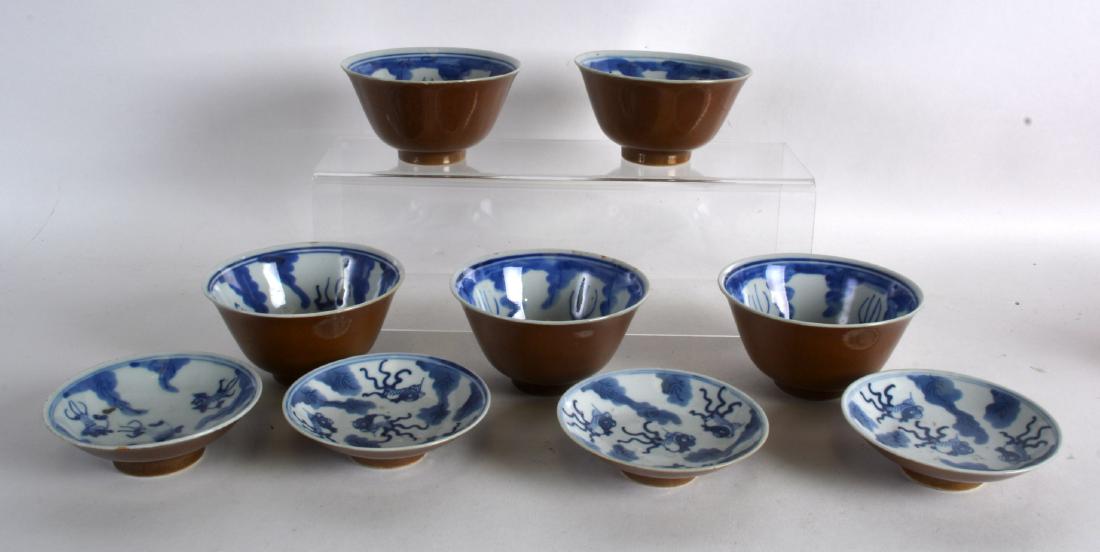 A SET OF FOUR 19TH CENTURY CHINESE CAFE AU LAIT BOWLS (1 of 2)