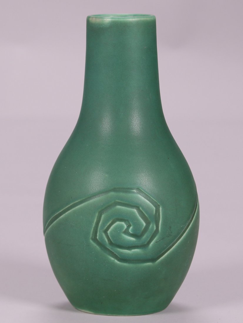Rookwood Z Line Matte Green Vase c1902 (1 of 3)