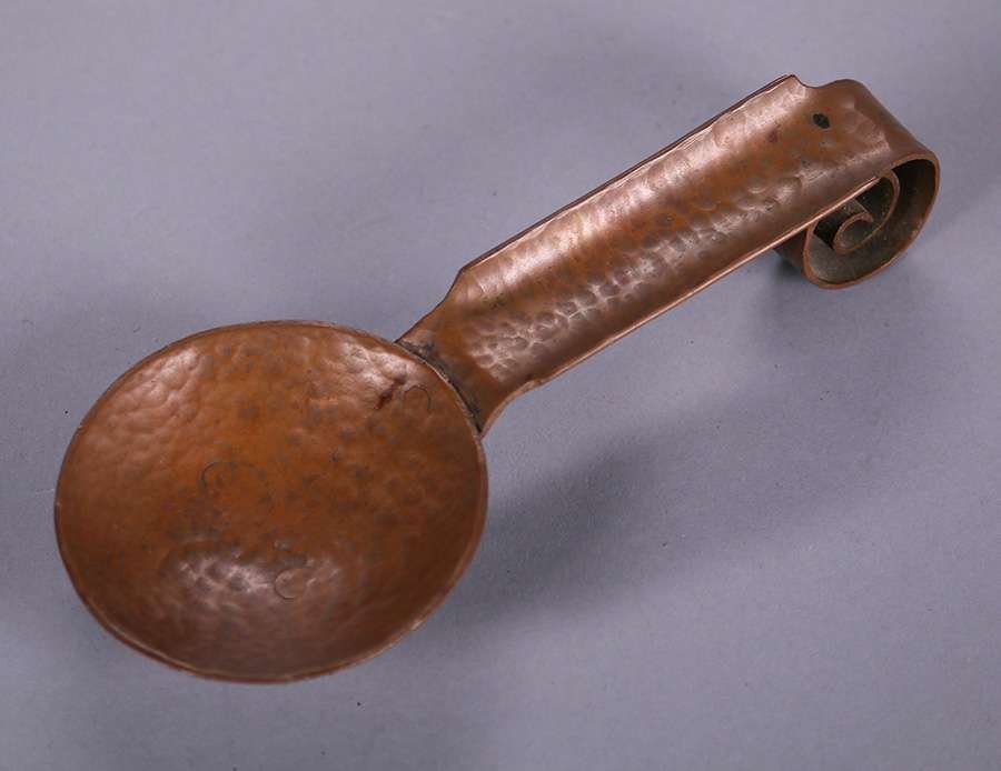 Arts & Crafts Hammered Copper Spoon c1910 (1 of 4)