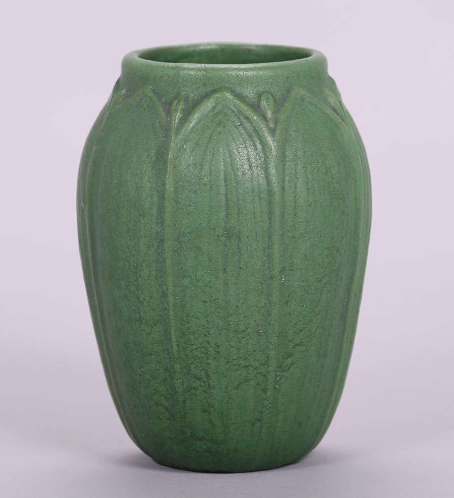 Wheatley Pottery Matte Green Vase #634 (1 of 5)