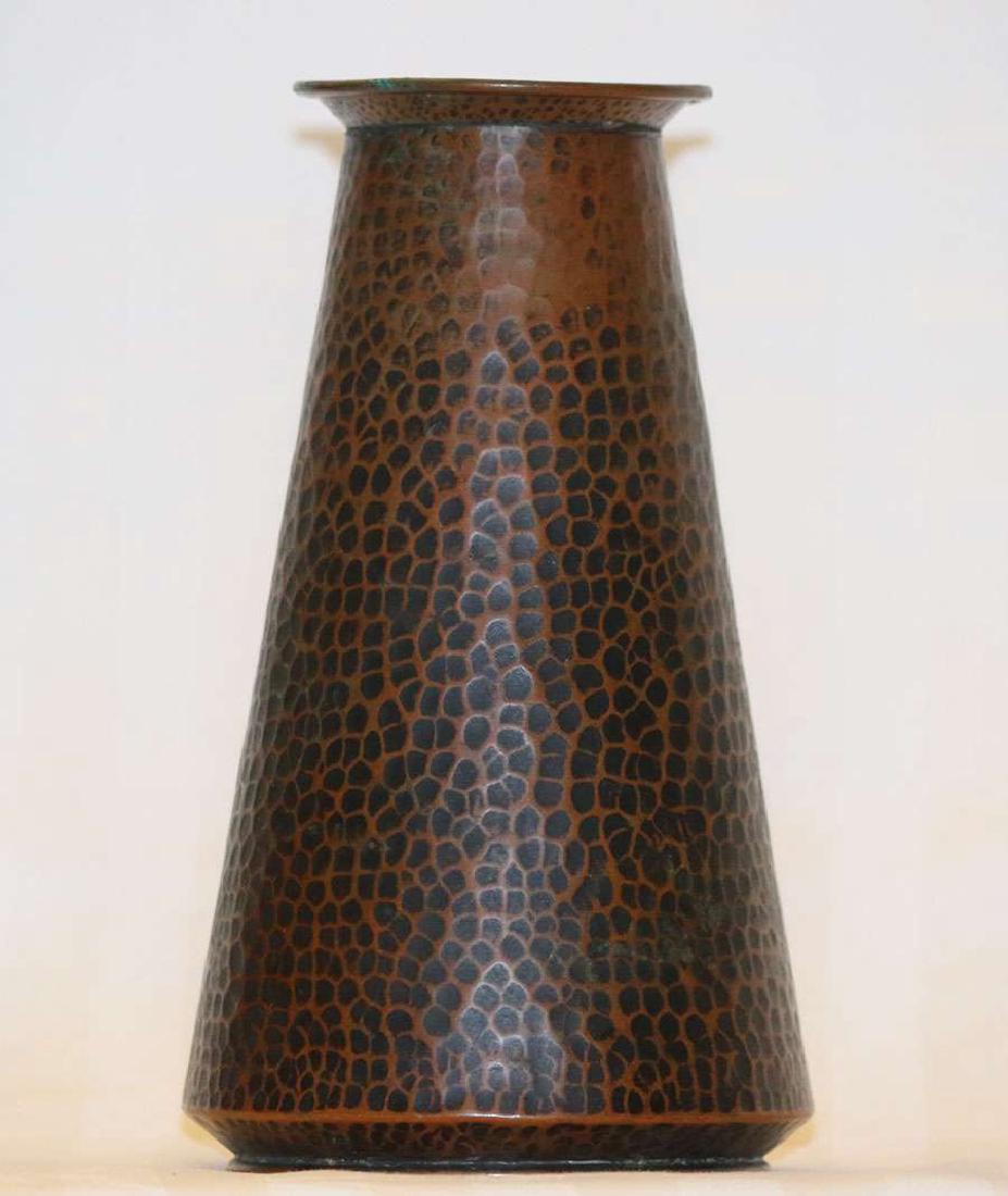 Benedict Studios Hammered Copper Vase (1 of 2)