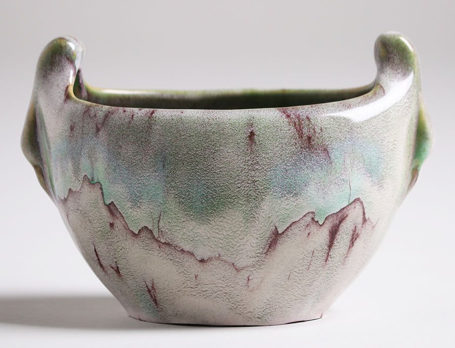 Weller Greenbriar Vase #2 (1 of 3)