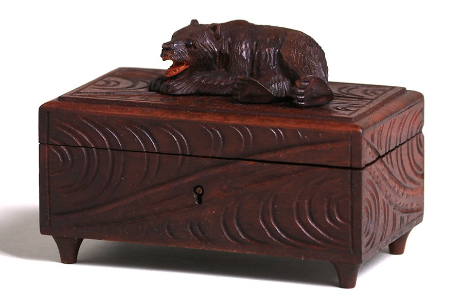 Arts & Crafts Hand-Carved Bear Jewelry Box c1910-1920s (1 of 6)
