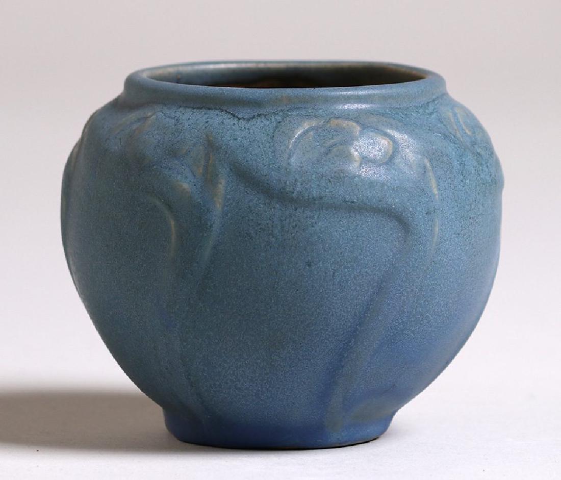 Early Van Briggle #695 Dark Matte Blue Vase c1908-1911 (1 of 4)