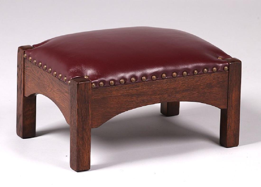 Arts & Crafts Short Oak Footstool (1 of 2)