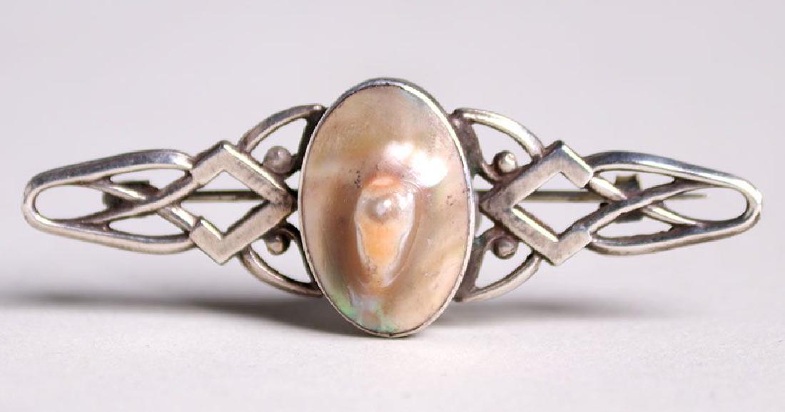 Arts & Crafts Sterling Silver Celtic-design Pin (1 of 2)