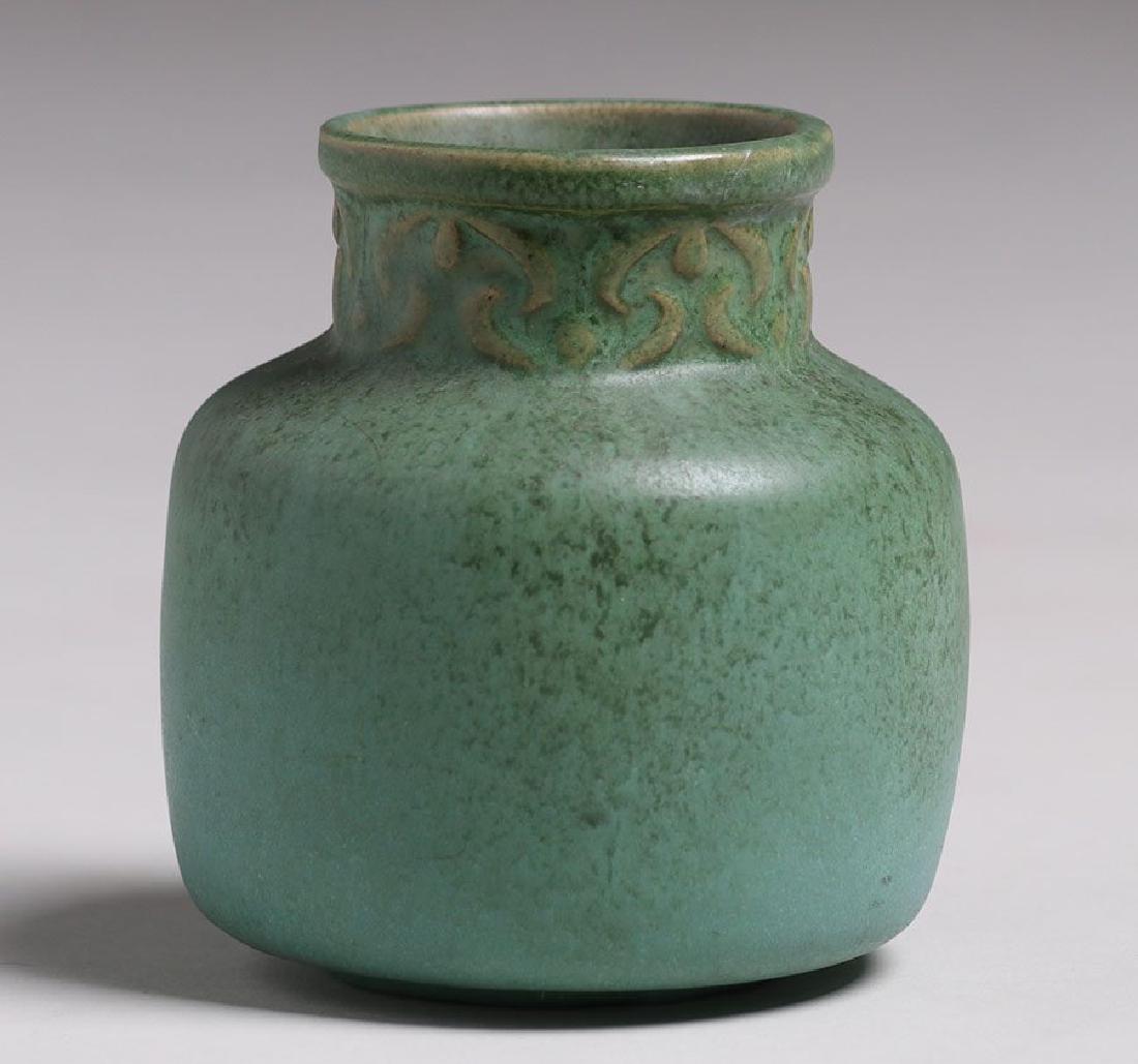 Van Briggle #696 Matte Green Vase (1 of 2)
