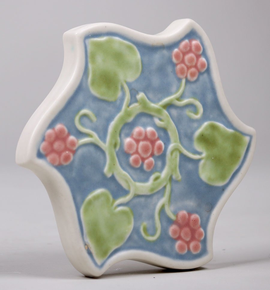 Rookwood 6-sided Grapevine Tile Dated 1927 (1 of 3)