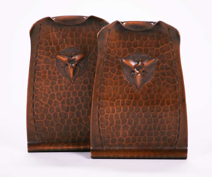 Pair Roycroft Hammered Copper Trifoil Bookends (1 of 1)