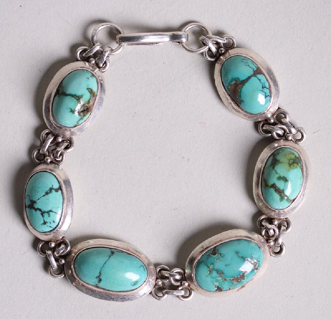 Arts & Crafts Sterling Silver & Turquoise Chain Link (1 of 2)